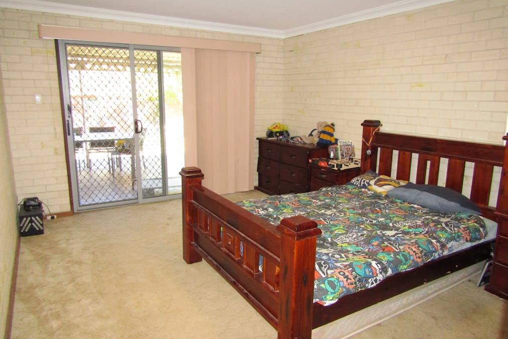 42 Jackson Way, Merredin, WA, 6415 - Image 11