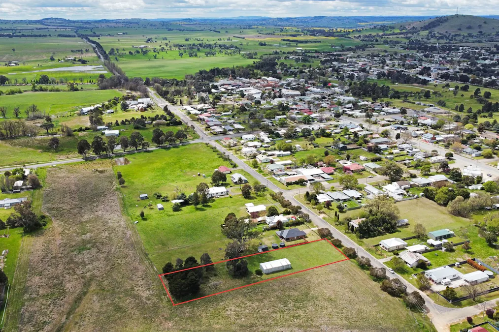 65 Scott Street, Boorowa, NSW, 2586 - Image 1