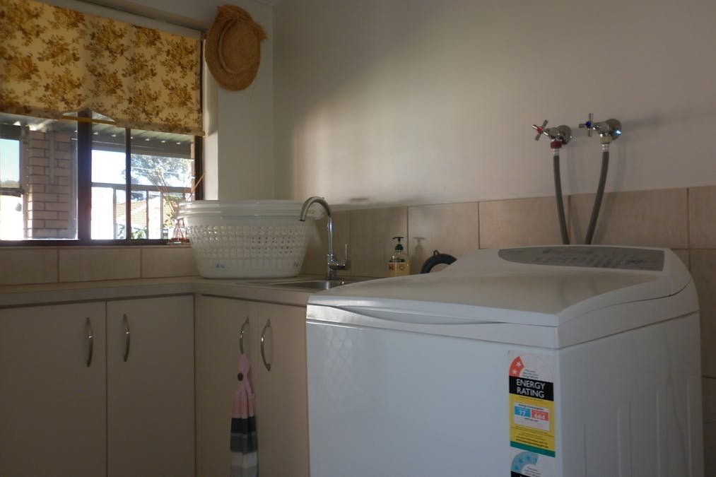 1 Hakea Place, Katanning, WA, 6317 - Image 12