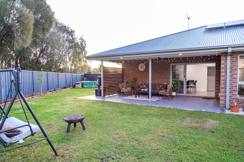 15 Parsons Crescent, Yarrawonga, VIC, 3730 - Image 3