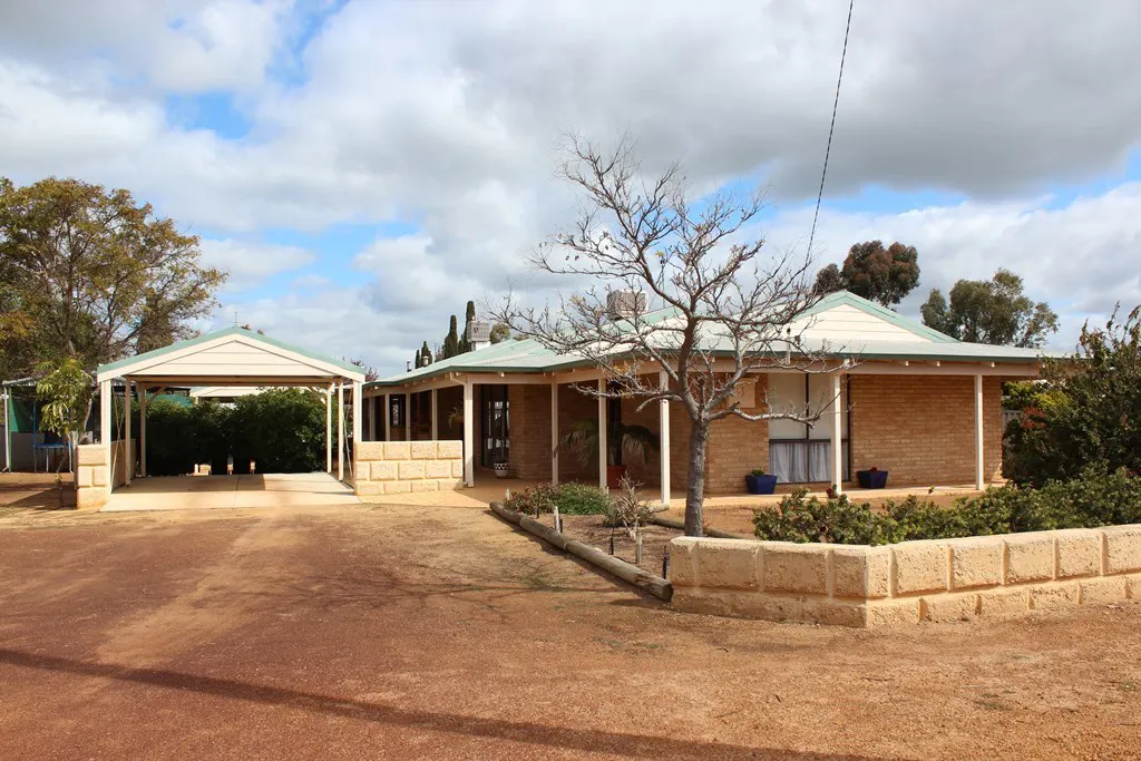 3 Shields Cresc , Wongan Hills, WA, 6603 Sold Elders Real Estate