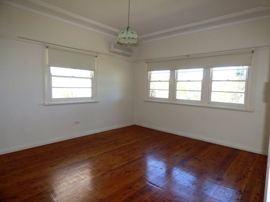 2 Koala Street, Scone, NSW, 2337 - Image 6