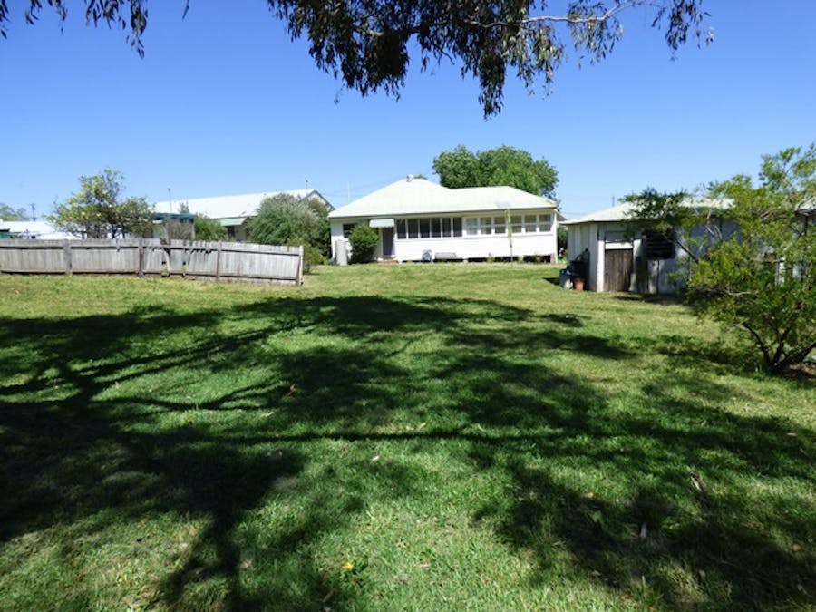 2 Koala Street, Scone, NSW, 2337 - Image 12
