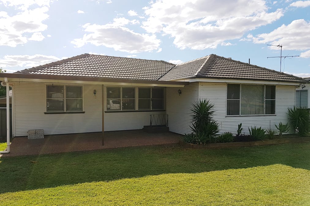 43 Barton Street, Scone, NSW, 2337 - Image 1
