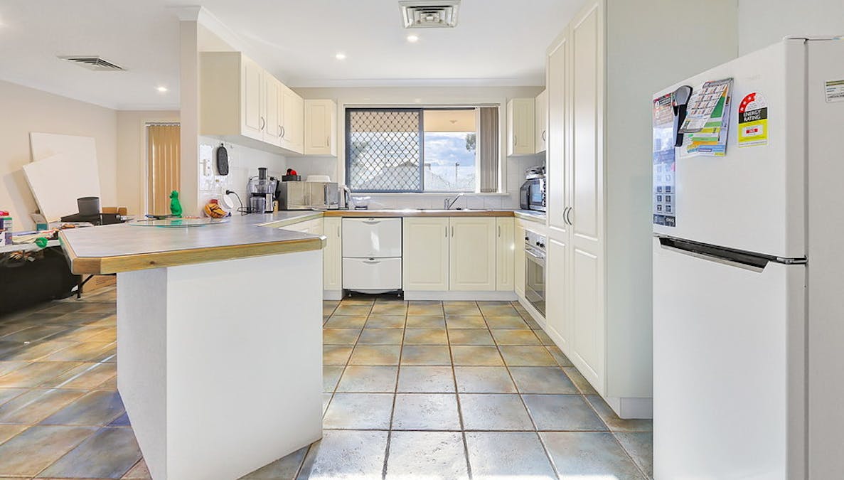 7A Hopetoun Avenue, Northam, WA, 6401 - Image 10