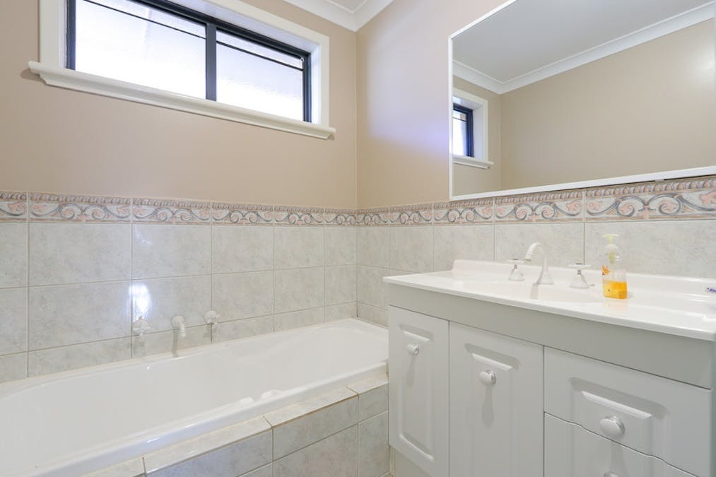7A Hopetoun Avenue, Northam, WA, 6401 - Image 12