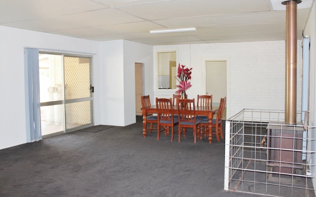 23 Old York Road, Northam, WA, 6401 - Image 2