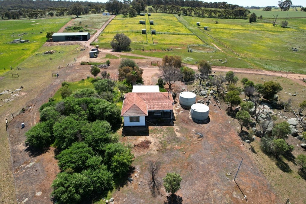 3464 Great Southern Highway, York, WA, 6302 - Image 5