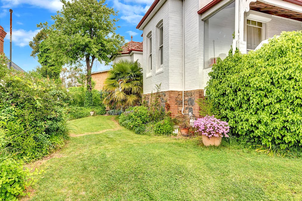 52 Montague Street, Goulburn, NSW, 2580 - Image 1