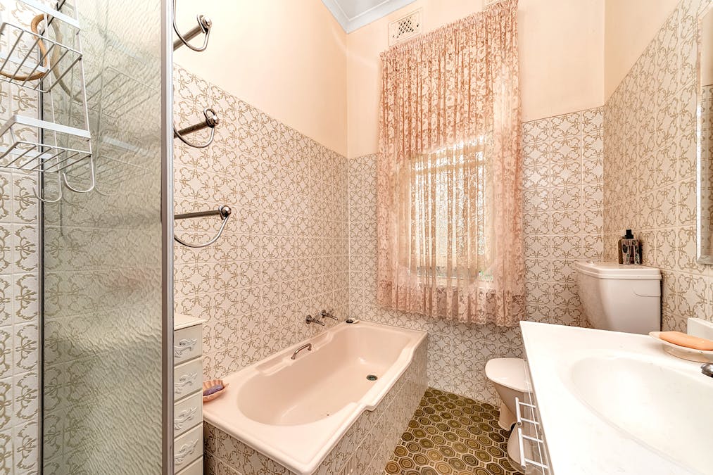 52 Montague Street, Goulburn, NSW, 2580 - Image 18