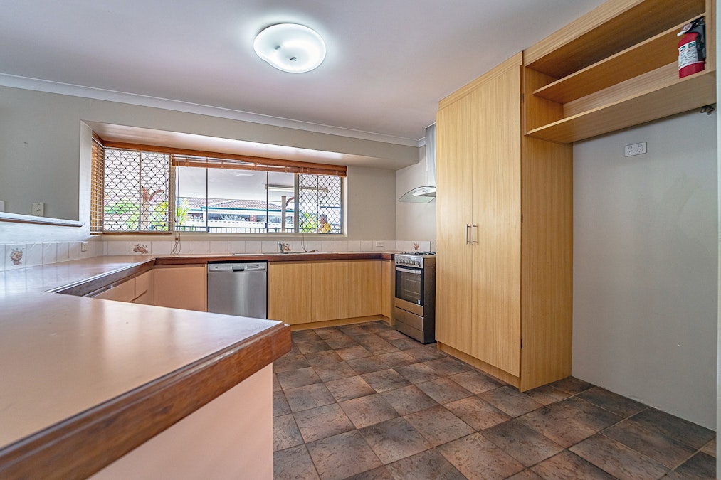 1 Caddy Close, Cooloongup, WA, 6168 - Image 9