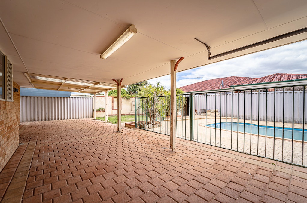 1 Caddy Close, Cooloongup, WA, 6168 - Image 31