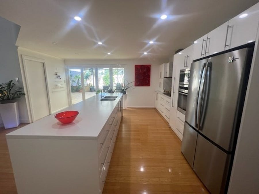 13 Hart Street, Merredin, WA, 6415 - Image 2