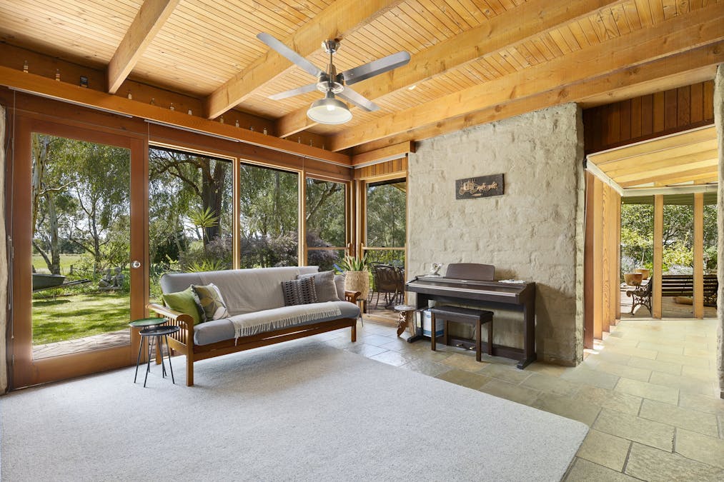 300 Warby Range Road, Glenrowan, VIC, 3675 - Image 14