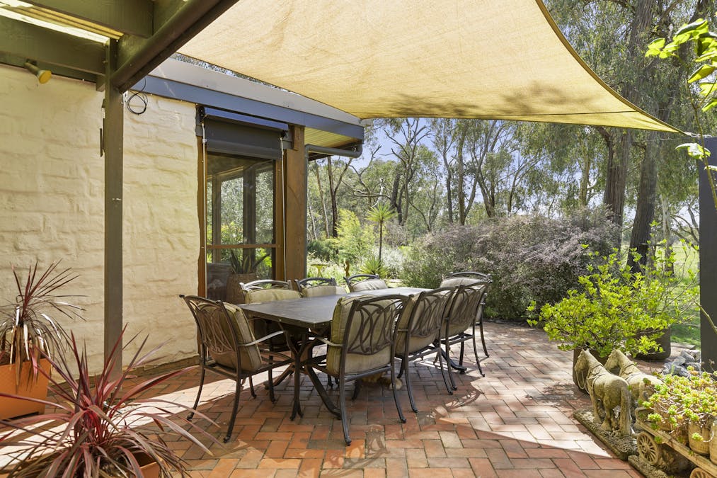 300 Warby Range Road, Glenrowan, VIC, 3675 - Image 22