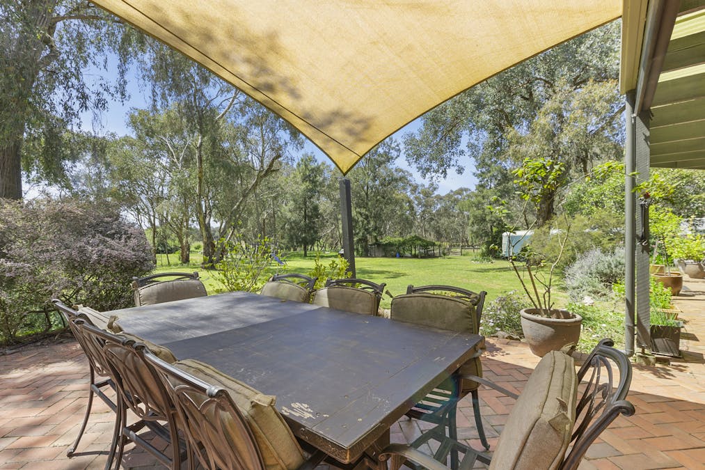 300 Warby Range Road, Glenrowan, VIC, 3675 - Image 23