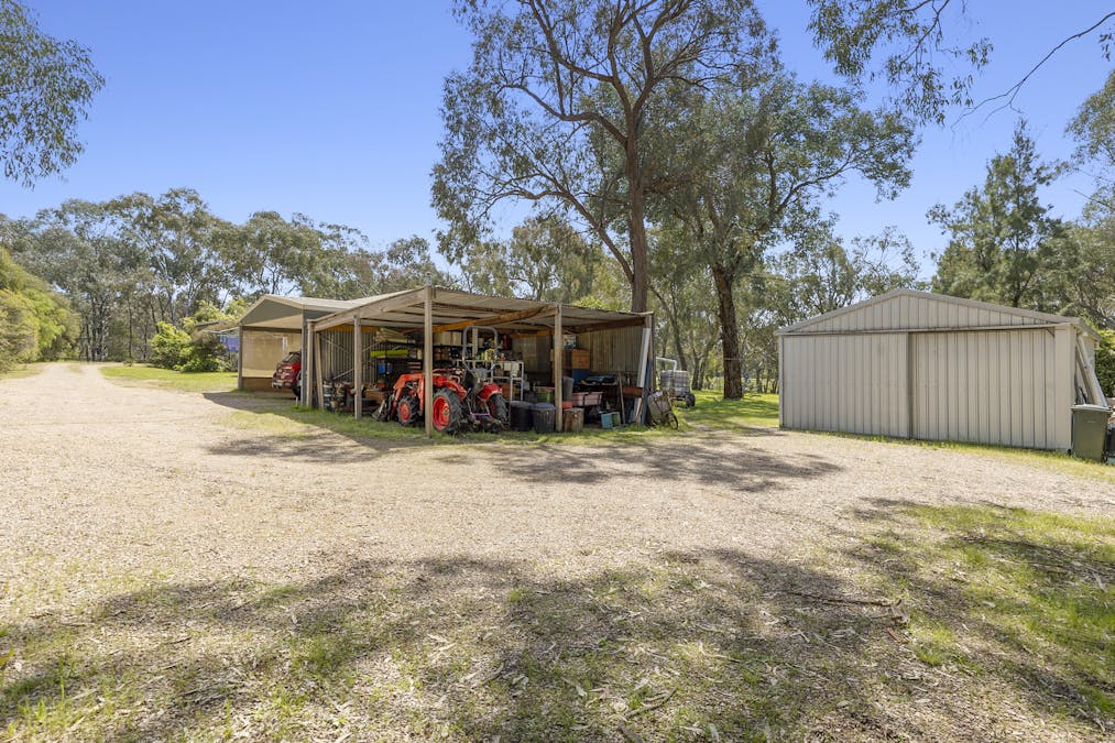 300 Warby Range Road, Glenrowan, VIC, 3675 - Image 29