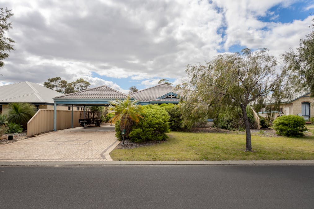 5 Mackay Road, Dalyellup, WA, 6230 - Image 1