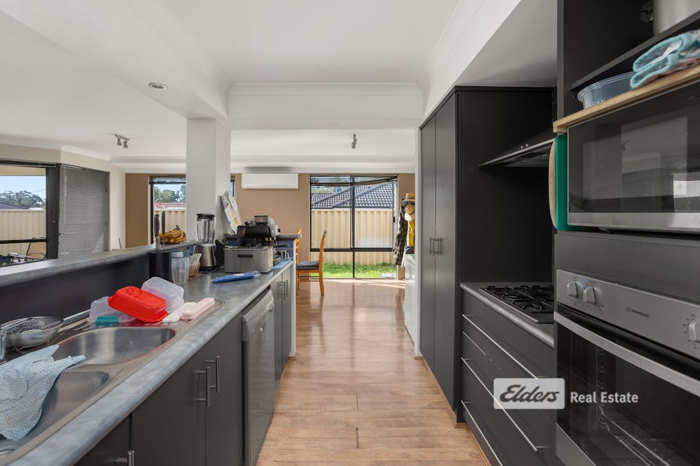 4 Howitt Way, Dalyellup, WA, 6230 - Image 4