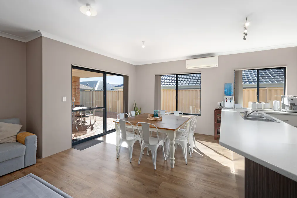15 Abercrombie Way, Millbridge, WA, 6232 - Image 6