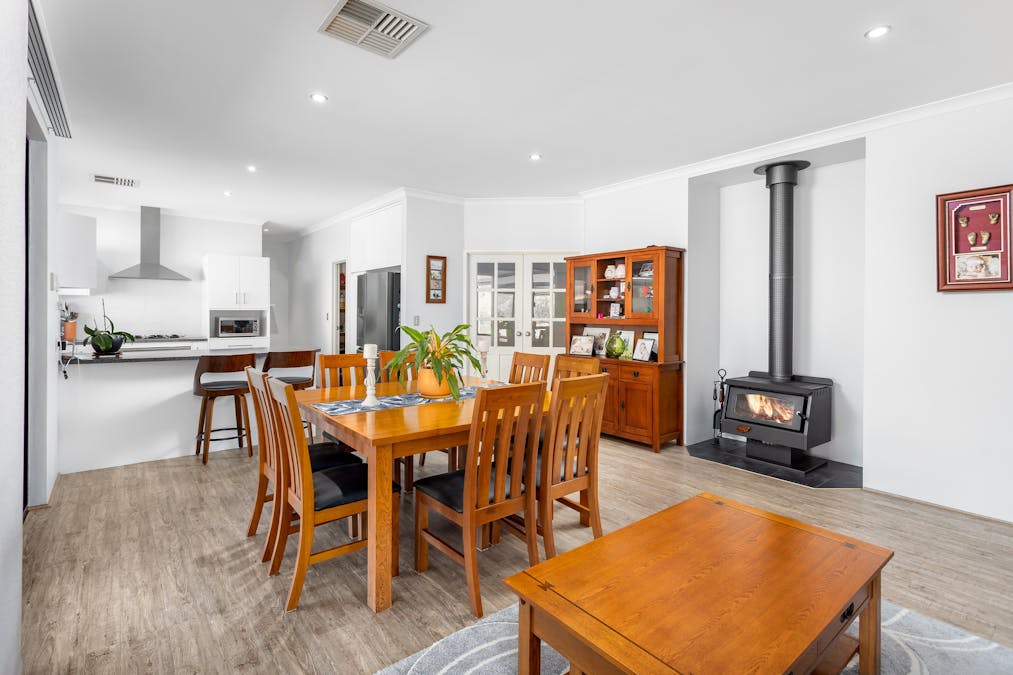 22 Britza Avenue, Roelands, WA, 6226 - Image 8