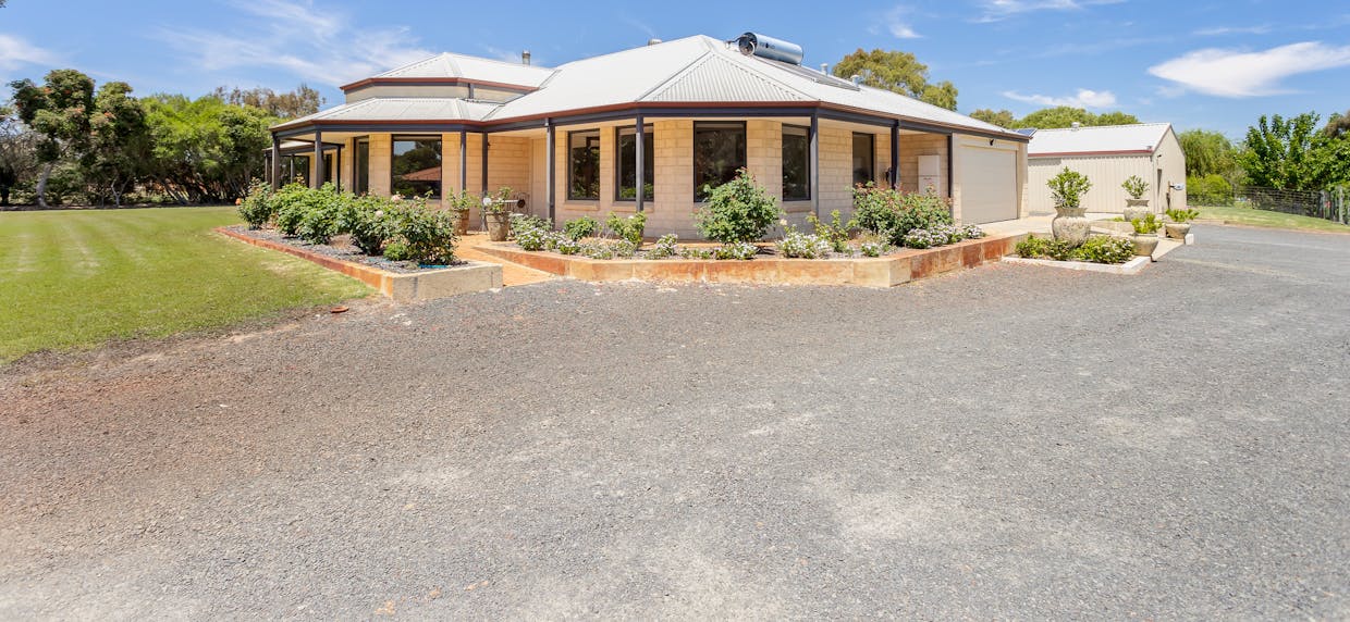 22 Britza Avenue, Roelands, WA, 6226 - Image 33