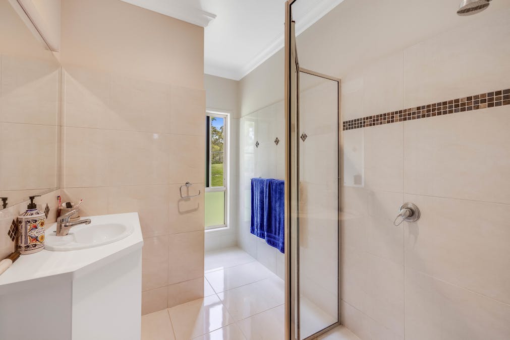 269 Jones Road, Withcott, QLD, 4352 - Image 22