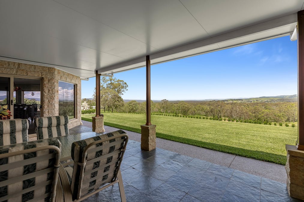 269 Jones Road, Withcott, QLD, 4352 - Image 23