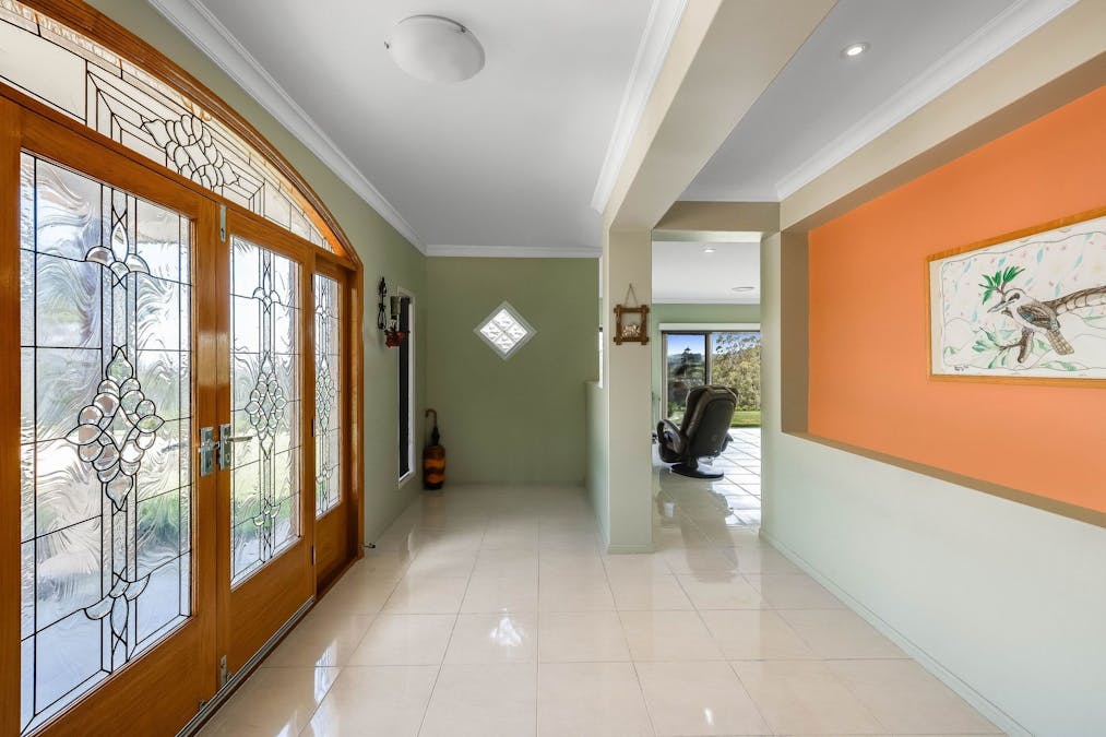 269 Jones Road, Withcott, QLD, 4352 - Image 9