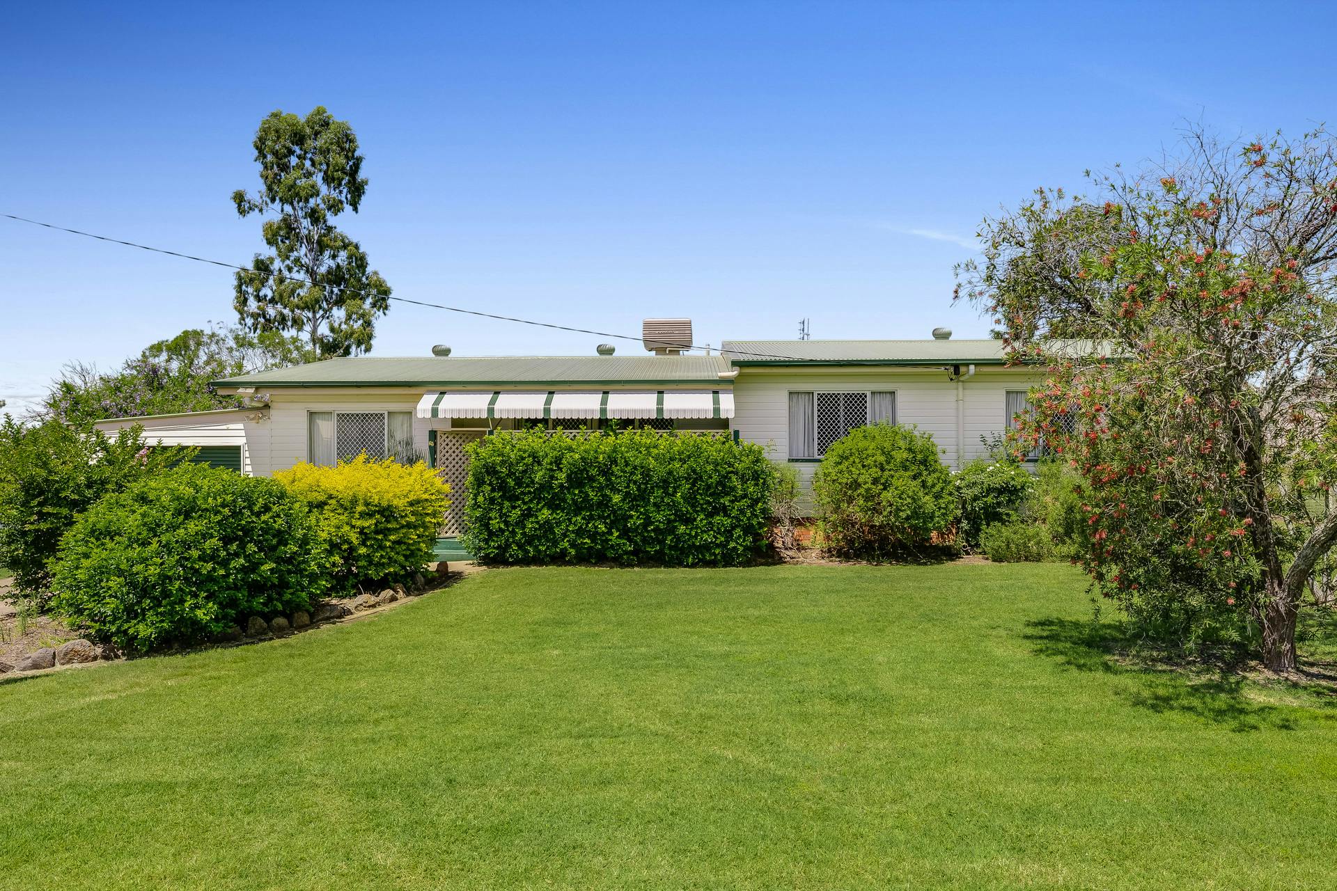 35 Toowoomba Road, Oakey, QLD, 4401 Sold Elders Real Estate