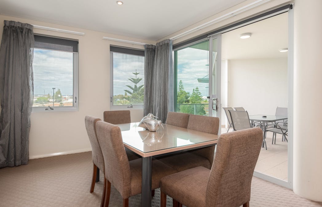 49/11 Holman Street, Bunbury, WA, 6230 - Image 4