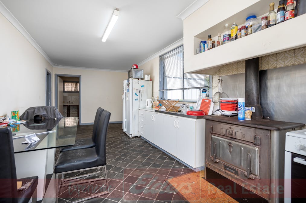 25 Medic Street, Collie, WA, 6225 - Image 8