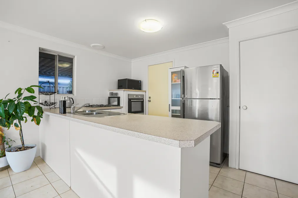 46 Kumarina Drive, Secret Harbour, WA, 6173 - Image 8