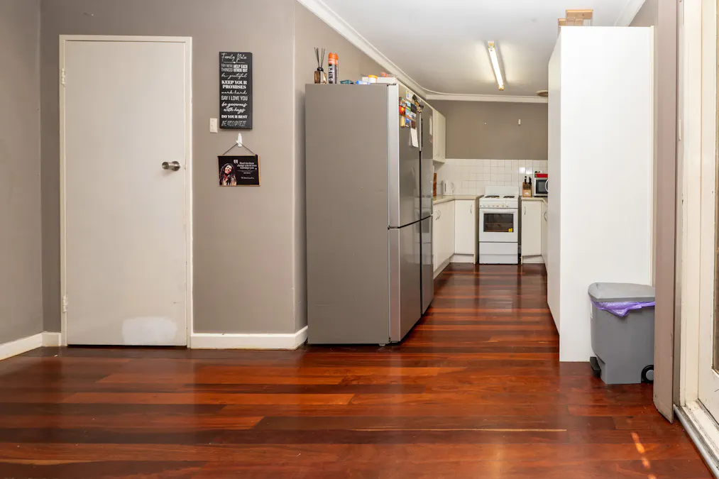 12 Hercules Street, Rockingham, WA, 6168 - Image 8