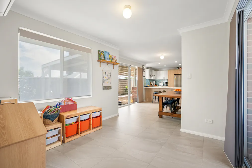 11 Barracuda Rise, Warnbro, WA, 6169 - Image 9