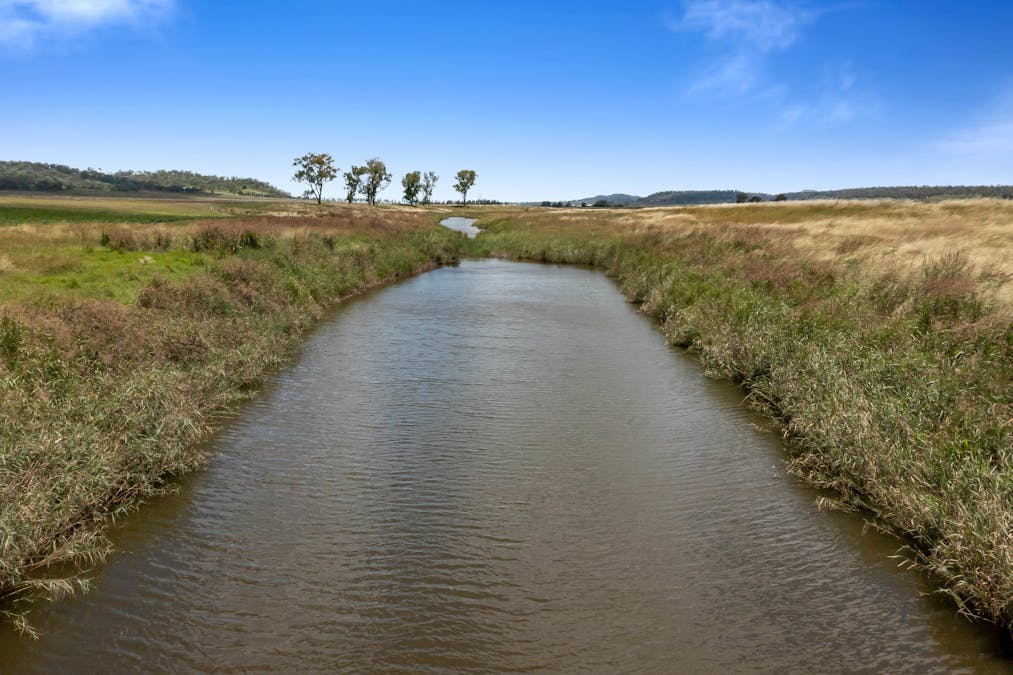 310 Cambooya-Felton Road, Cambooya, QLD, 4358 - Image 16
