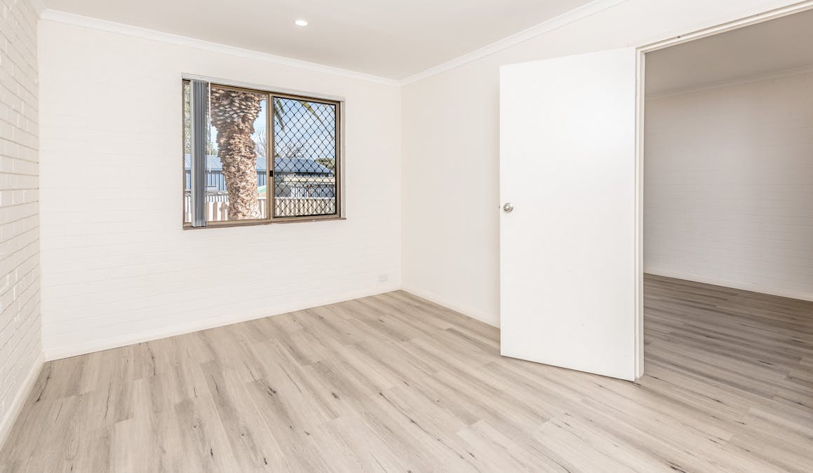 1/213 Sixth Street, Wonthella, WA, 6530 - Image 5