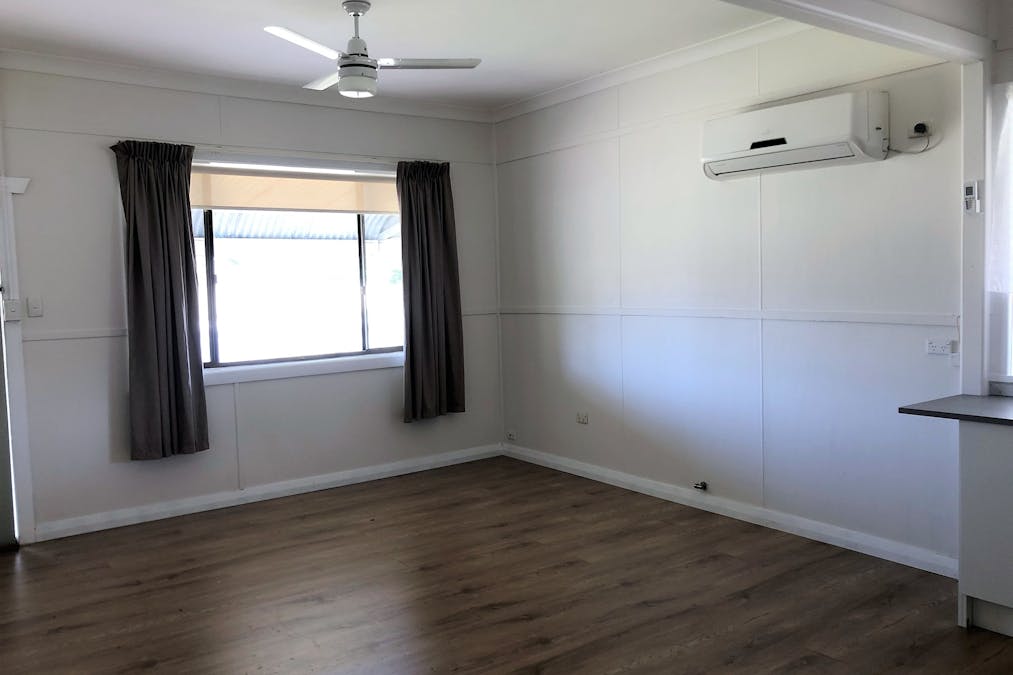 1 Handyside Street, Naracoorte, SA, 5271 - Image 3