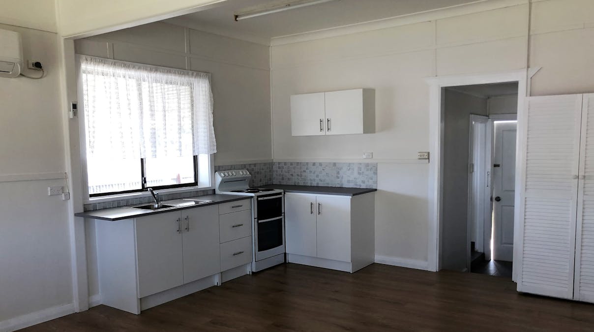 1 Handyside Street, Naracoorte, SA, 5271 - Image 4