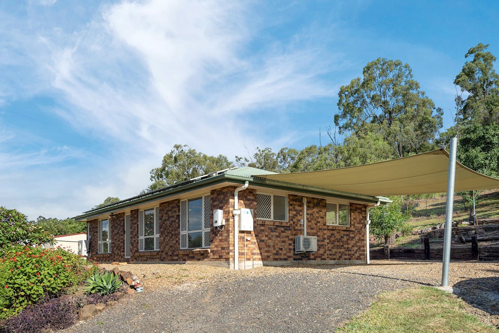 9 Logan Court, Plainland, QLD, 4341 - Image 3