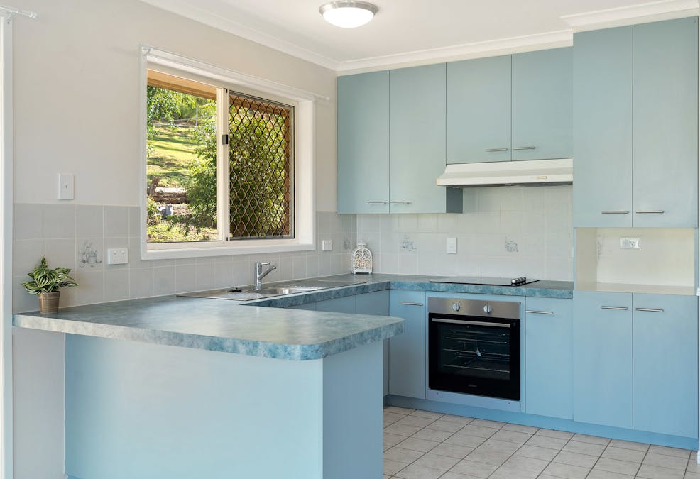 9 Logan Court, Plainland, QLD, 4341 - Image 4