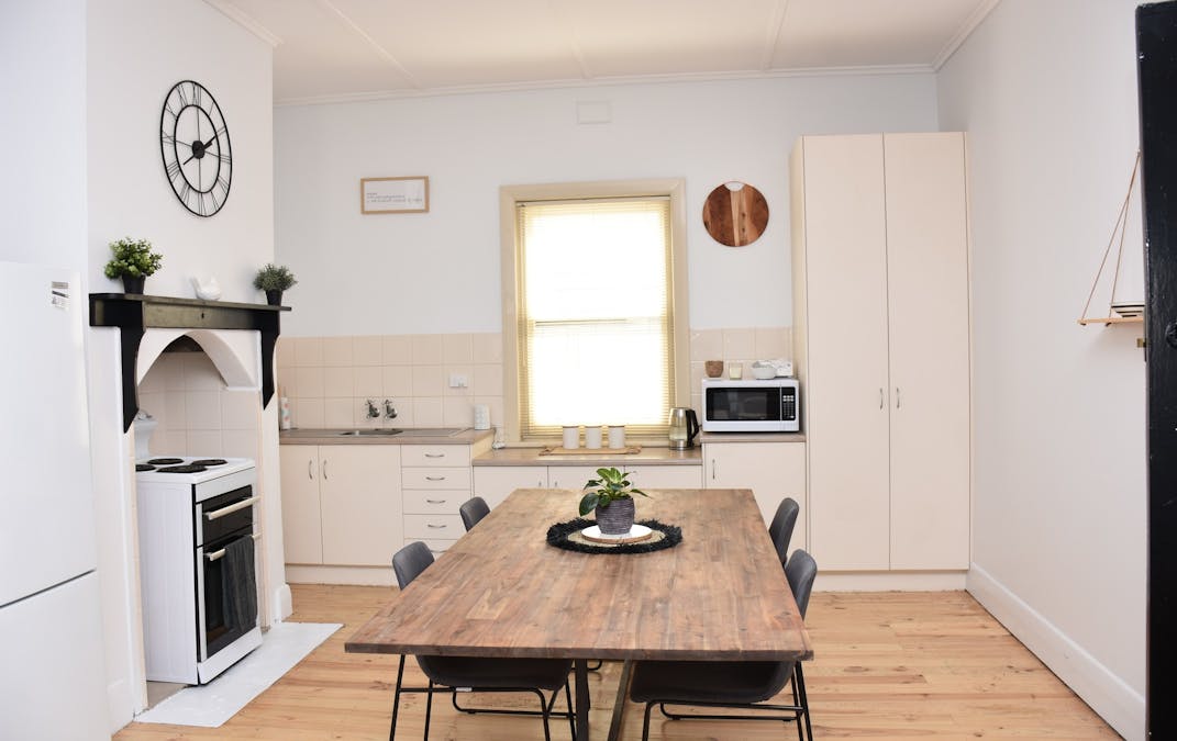 38 James Street, Kingston Se, SA, 5275 - Image 2