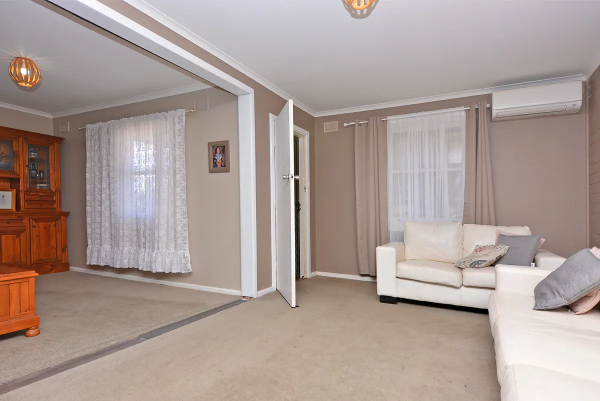 12 Benier Street — photo 3 of 13