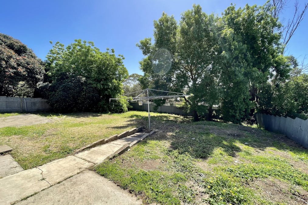 31 Hayes Crescent, Mount Gambier, SA, 5290 - Image 9