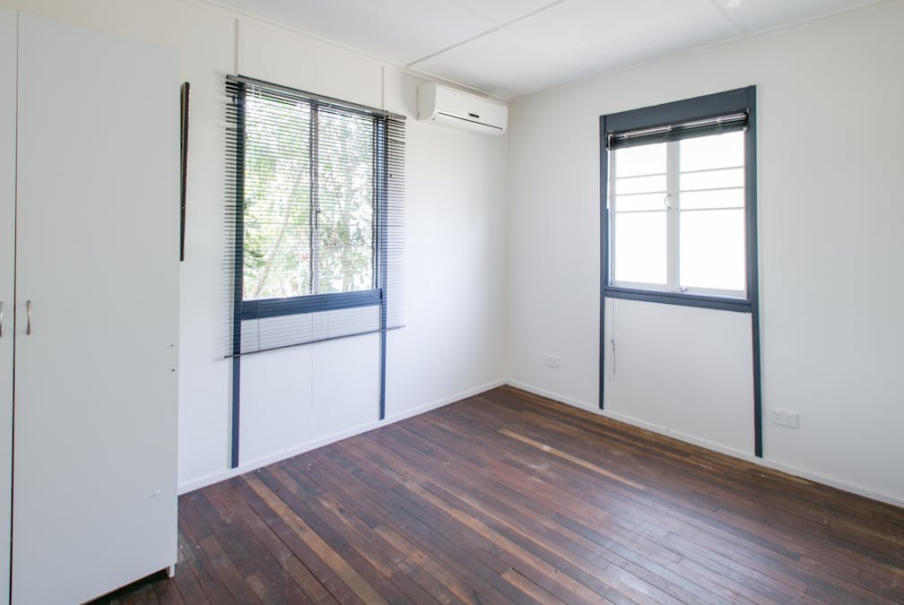 48 Videroni Street, Bundamba, QLD, 4304 - Image 5