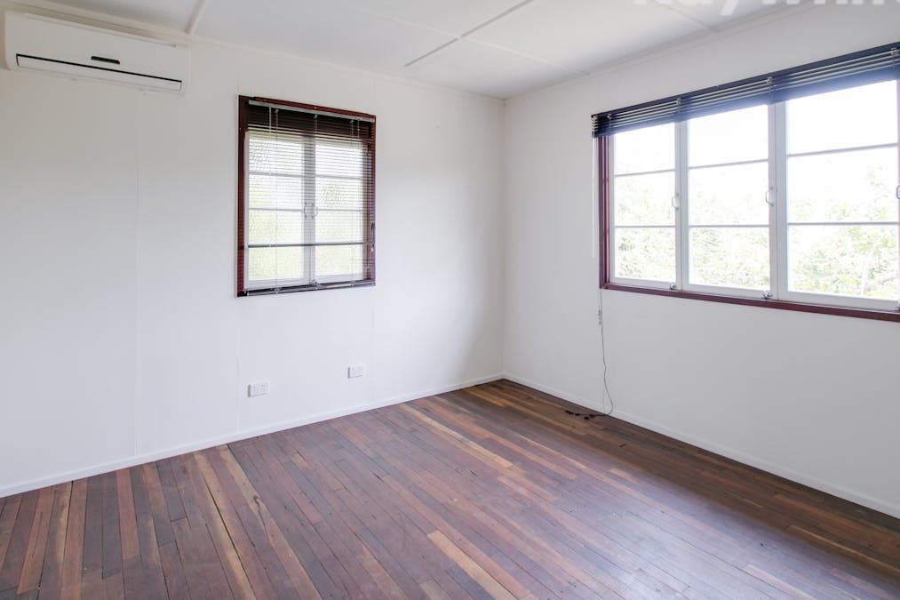 48 Videroni Street, Bundamba, QLD, 4304 - Image 6