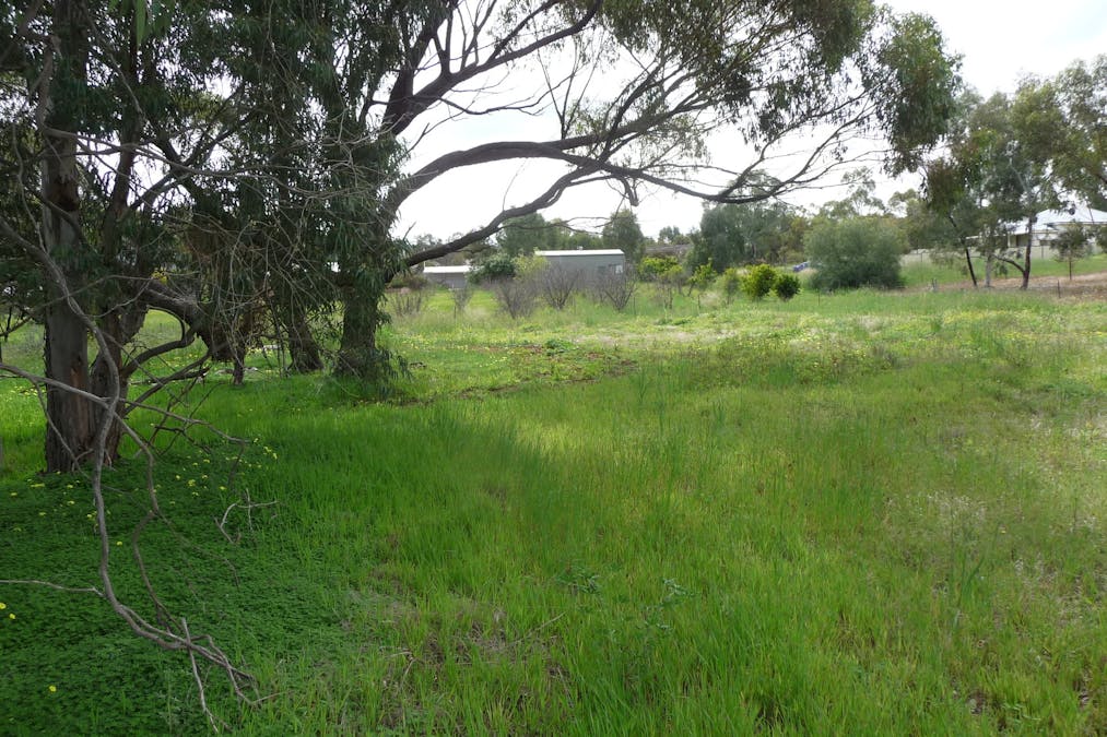13 Lincoln Street, York, WA, 6302 - Image 1
