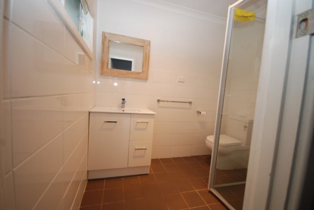 4 Sydney Hall Way, Narrogin, WA, 6312 - Image 16