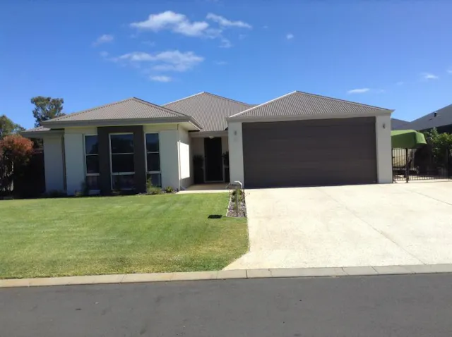 6 Resolution Drive — photo from Elders Real Estate Bunbury / Davenport - McCombe Road