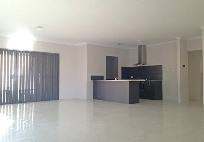 6 Myanore Way, Millbridge, WA, 6232 - Image 1